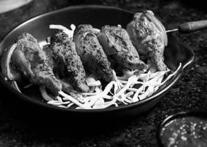 Tandoori Cheesy Veggie Momos