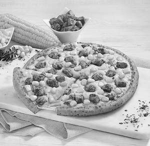 Chicken Golden Delight Pizza