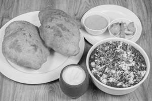 Chole Bhature with Lassi