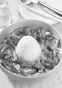 Mushroom Stroganoﬀ