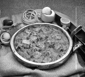 Matar paneer