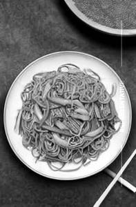 Chilli garlic noodles