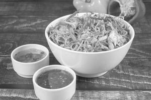 Chicken Schezwan Noodles