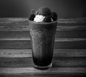 Black Current Falooda