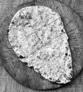Garlic naan