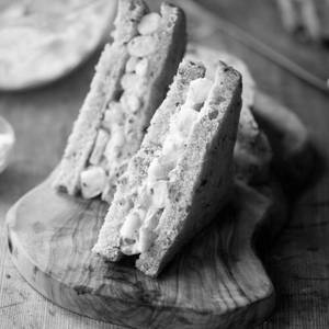 Grilled Prawns Sandwich