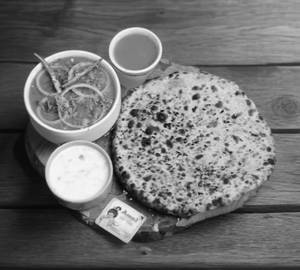 1 Bfi Paneer Kulcha With Chole