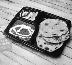 Makhani Dal With Paratha