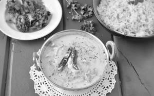 Punjabi Dahi Kadhi