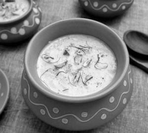 Kesari pista pot kulfi ( K.P )