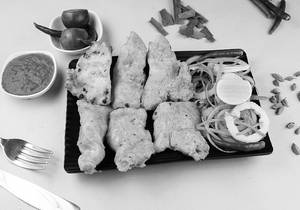 Chicken Reshmi Kebab (6 Pcs)