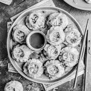Paneer  Spicy Momos [10 Pieces]