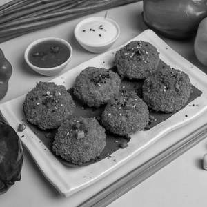 Veg Kurkure Momos