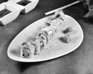 Jain Avocado Dream Sushi Roll
