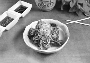 Midnight Crispy Lotus Root In Honey