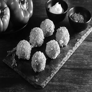 Kurkure Veg Momo