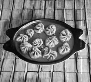 Veg Momos Gravy