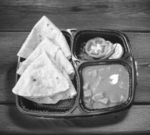 Roti With Paneer Mini Thali Without Onion & Garlic