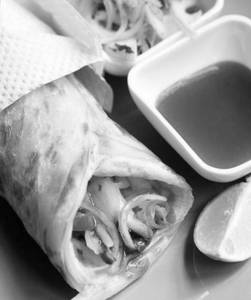 Single egg roll                    