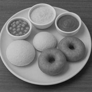 Idli Vada With Channe Ki Sabji