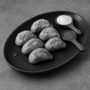 Paneer Fried Momos [6 Pieces]