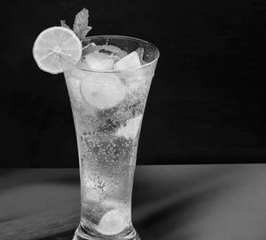 Fresh lime soda