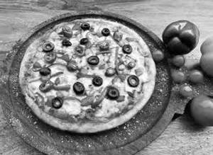 Fresh veggie pizza