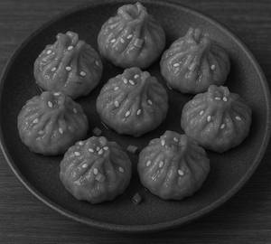 Schezwan Chunky Momo