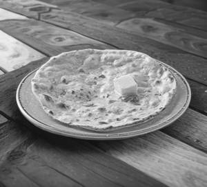 Tawa roti with butter