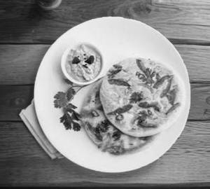 Onion uthappam