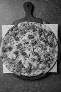 Spicy Chicken 65 Pizza
