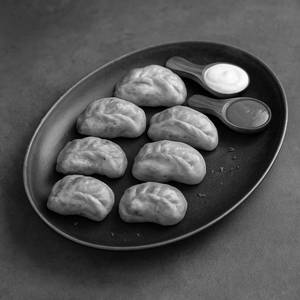 Chicken Butter Makhni Momos [6 Pieces]