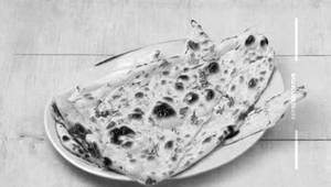 Cheese Chilly Garlic Naan