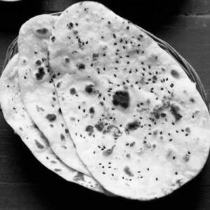 Plain naan                                                                                                           