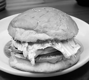 Classic veg burger