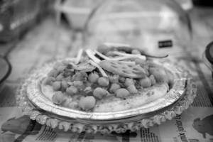 Amritsari Bheega Kulcha [Single Serving]