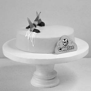 Creamy Strawberry Cake