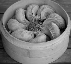 Veg Steam Momo 8Pcs