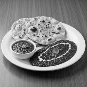 Dal Makhani with 2 Tandoori Roti