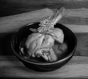 Chicken curry [2 pieces]