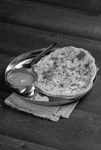Ghee Vegetable Uttapam