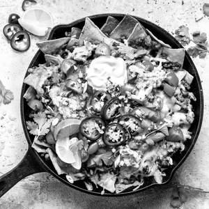 Chessy Loaded Nachos W/ Chicken