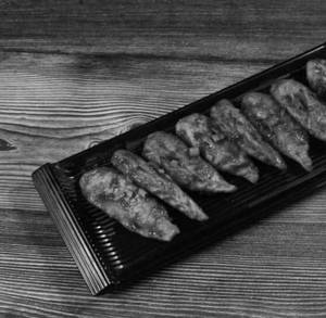 Chicken Momo (in Chilli Garlic Sauce : 8 Pcs)