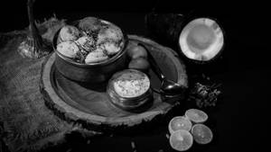 Hand Tosted Lemon Idli
