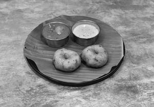 Vada 2 Pcs