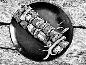 Paneer tandoori roll