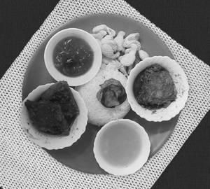 Fish plate - rice + alu chokha/vaji + dal + 1 vegetable + rui fish curry