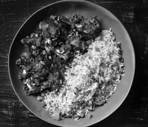 Mixed Fried Rice With Schezwan Chicken