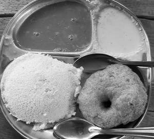 Idli Vada