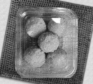 Maharashtrian Motichur Ladu (5 Pc)